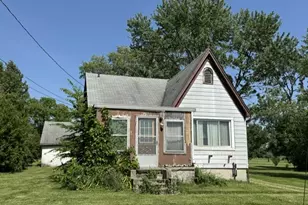 8934 Peters Pike, Vandalia, OH 45377 - Photo 1