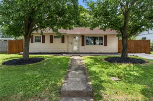1093 Frost Circle Dr, Xenia, OH 45385 - Photo 1