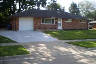 4556 Korner Dr, Huber Heights, OH 45424 - Photo 1