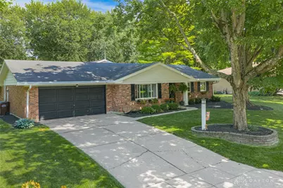 4616 Glenheath Drive, Kettering, OH 45440 - Photo 1