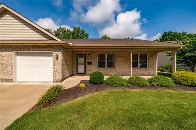 92 Locust Drive, Springboro, OH 45066 - Photo 1