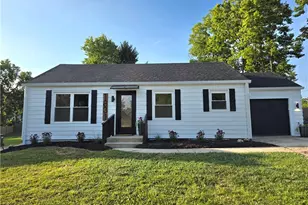 1831 Pinecrest Dr, Dayton, OH 45414 - Photo 1