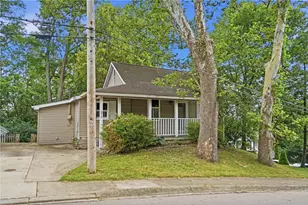 272 S 3rd St, Waynesville, OH 45068 - Photo 1