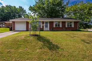 88 Jan Ct, Fairborn, OH 45324 - Photo 1