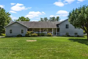 129 Corinthian Dr, Chester Township, OH 45177 - Photo 1