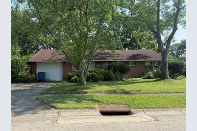 5524 Shady Oak Street, Huber Heights, OH 45424 - Photo 1