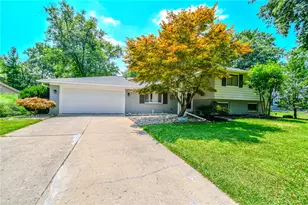 906 New England Ave, Dayton, OH 45429 - Photo 1