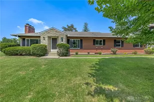 885 Big Hill Rd, Kettering, OH 45419 - Photo 1