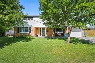 4900 Pennswood Dr, Huber Heights, OH 45424 - Photo 1