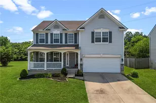 200 Parrott Ct, Fairborn, OH 45324 - Photo 1