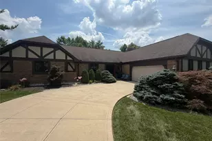 1241 Whispering Woods Ln, Springboro, OH 45066 - Photo 1