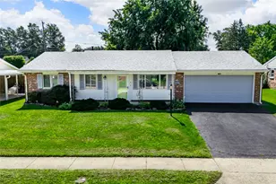 1959 Iowa Dr, Xenia, OH 45385 - Photo 1