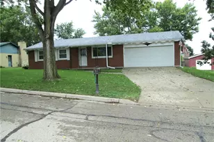 220 E Twin St, Lewisburg, OH 45338 - Photo 1