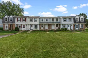104 Pepperwood Pl, Englewood, OH 45322 - Photo 1