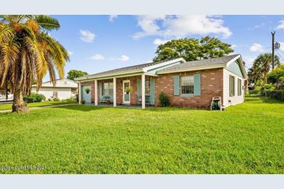 962 Bartlett Lane - Photo 1