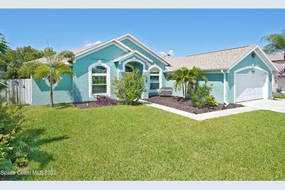1527 Stafford Avenue, Merritt Island, FL 32952 - Photo 1