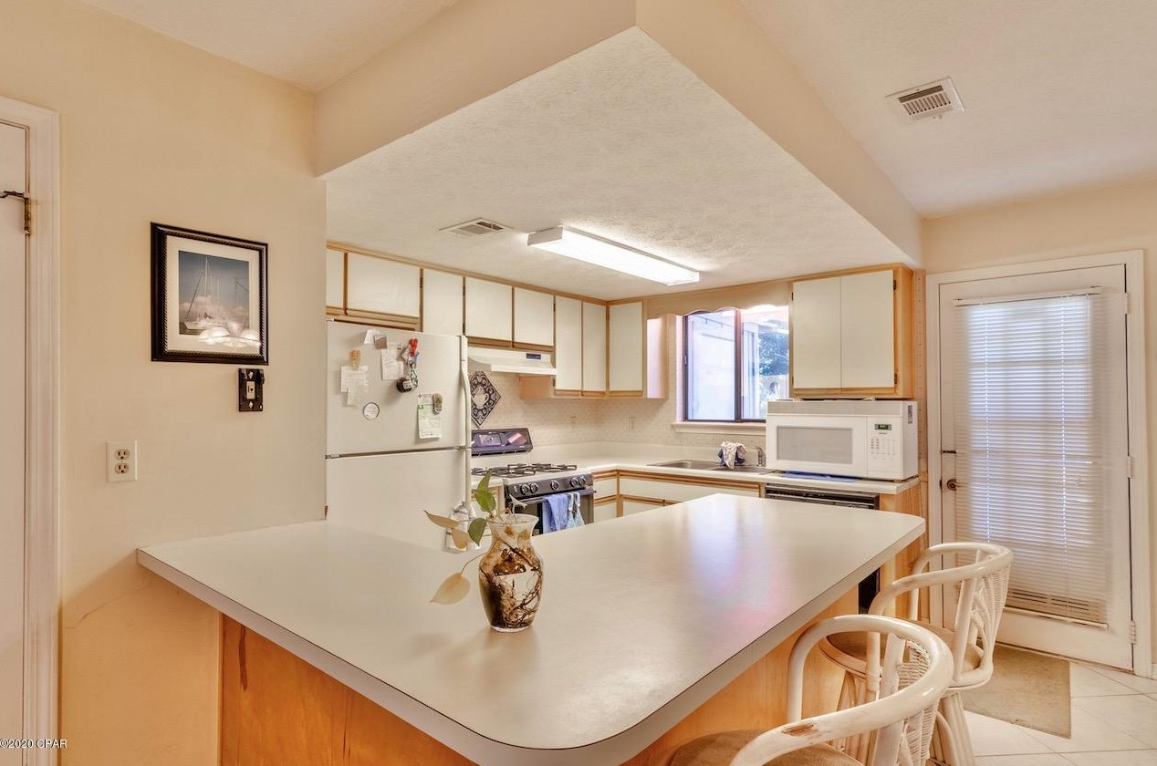 6534 Harbour Blvd, Panama City FL  32407-5558 exterior