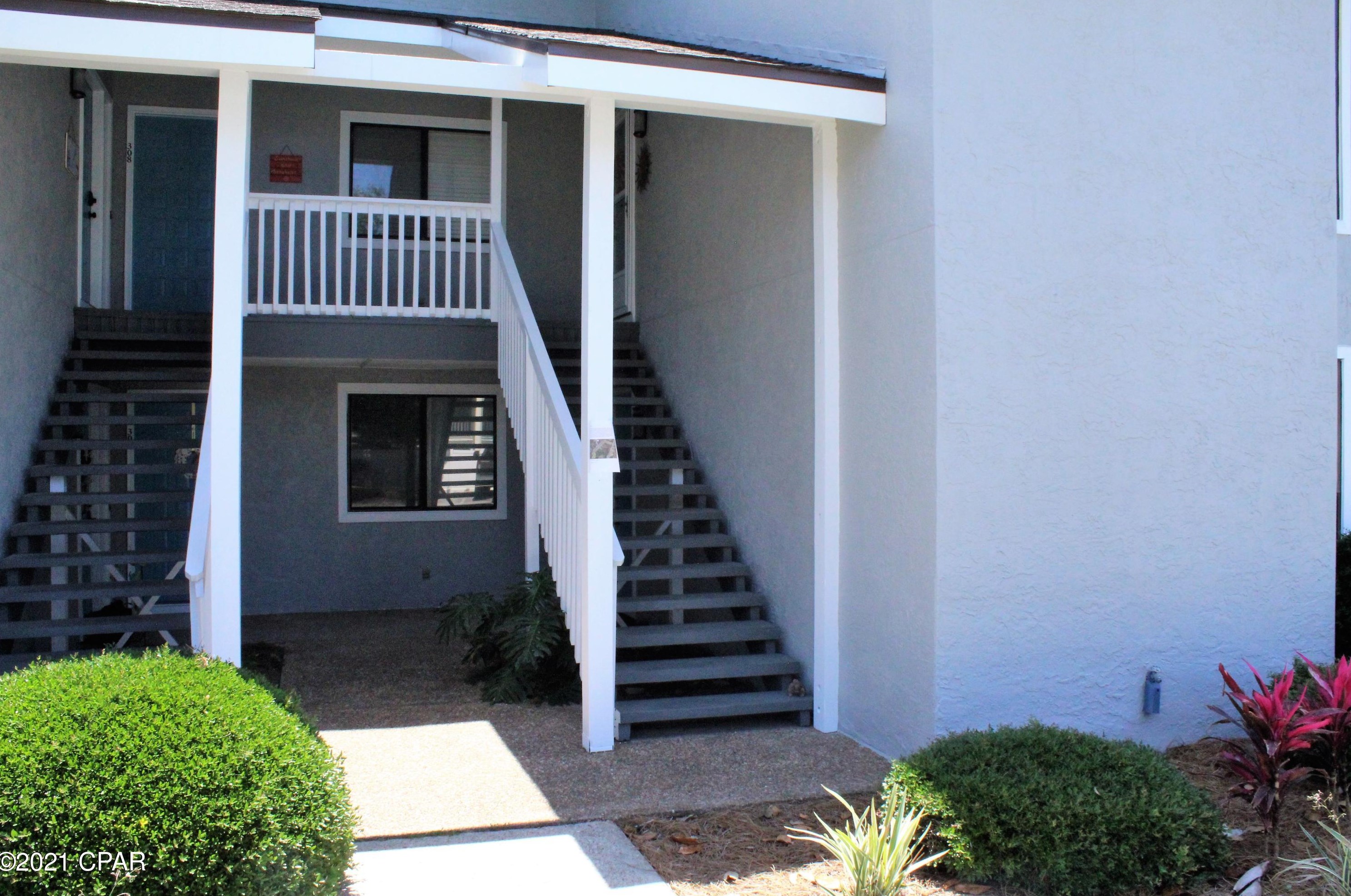 8501 Lagoon Dr, Panama City FL  32408-4503 exterior