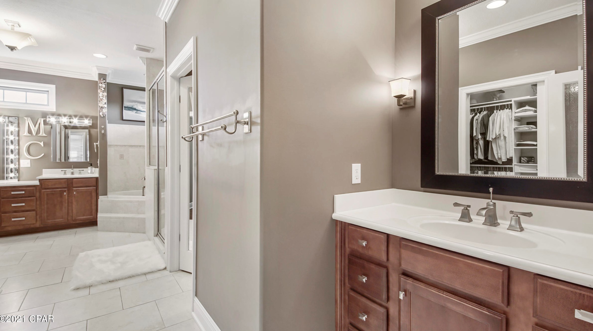 1724 40th Pl, Lynn Haven FL  32444-5304 exterior