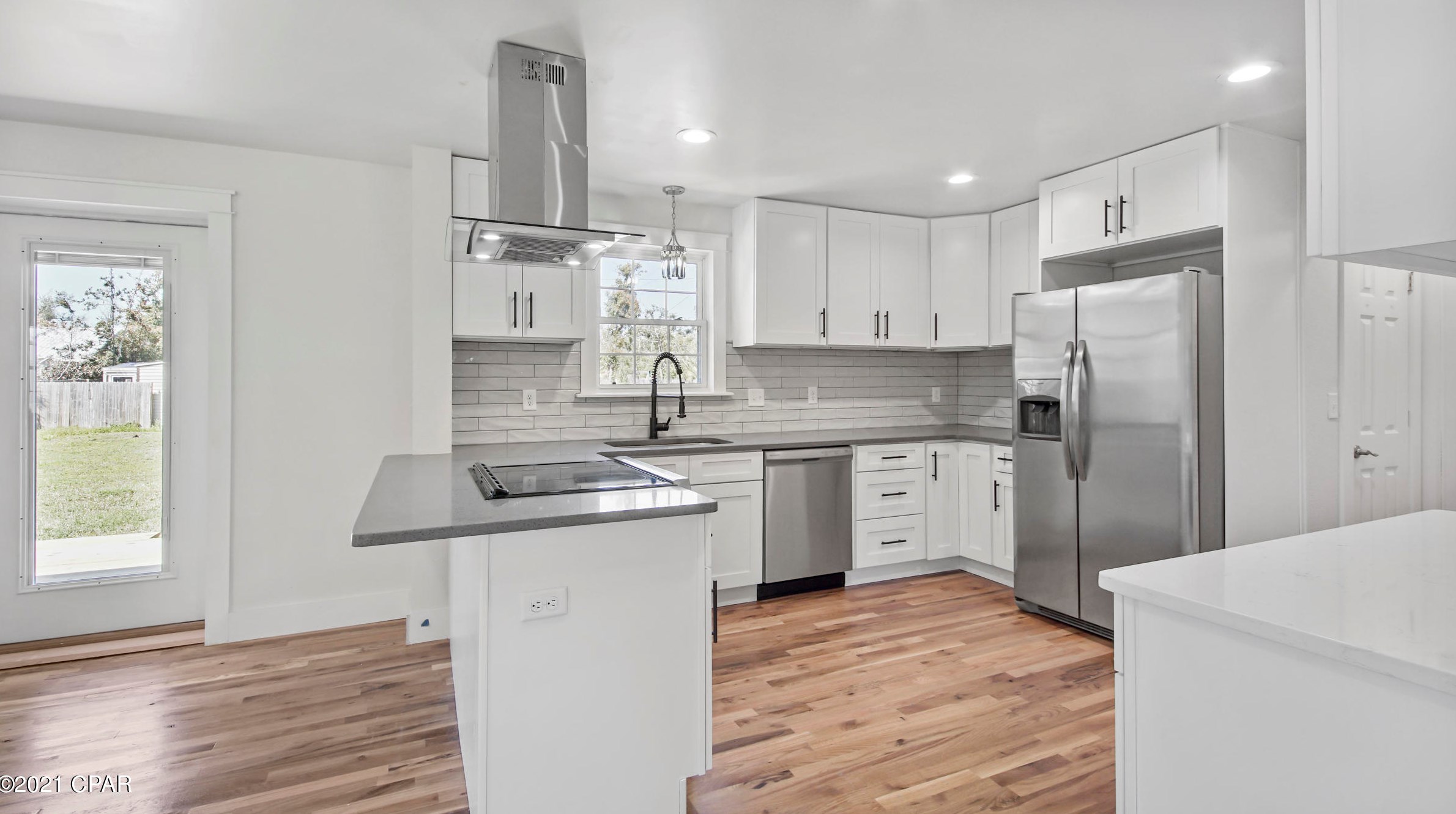 611 Cherry St, Panama City FL  32401-3813 exterior