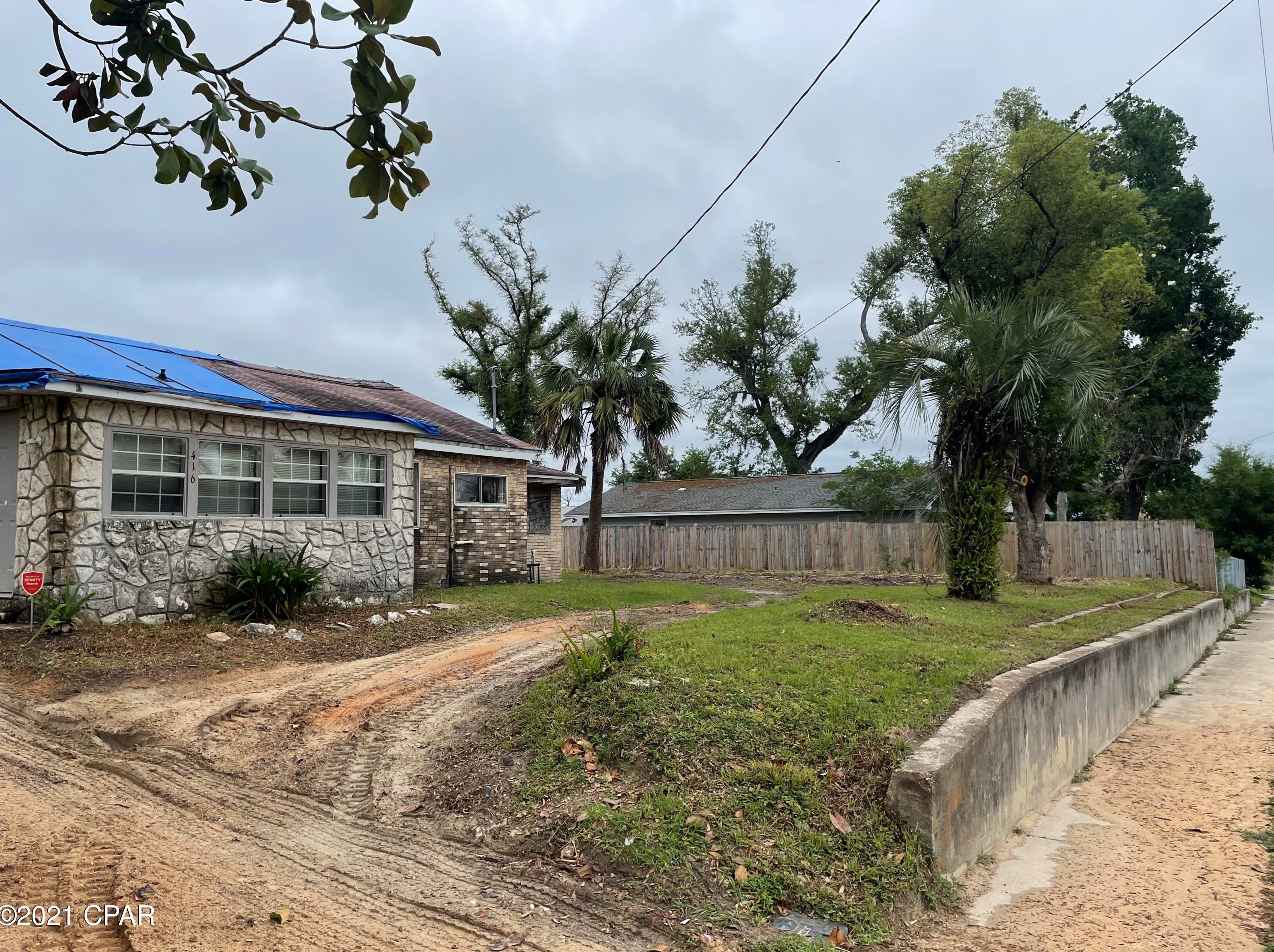 416 A St, Panama City FL  32404-7118 exterior