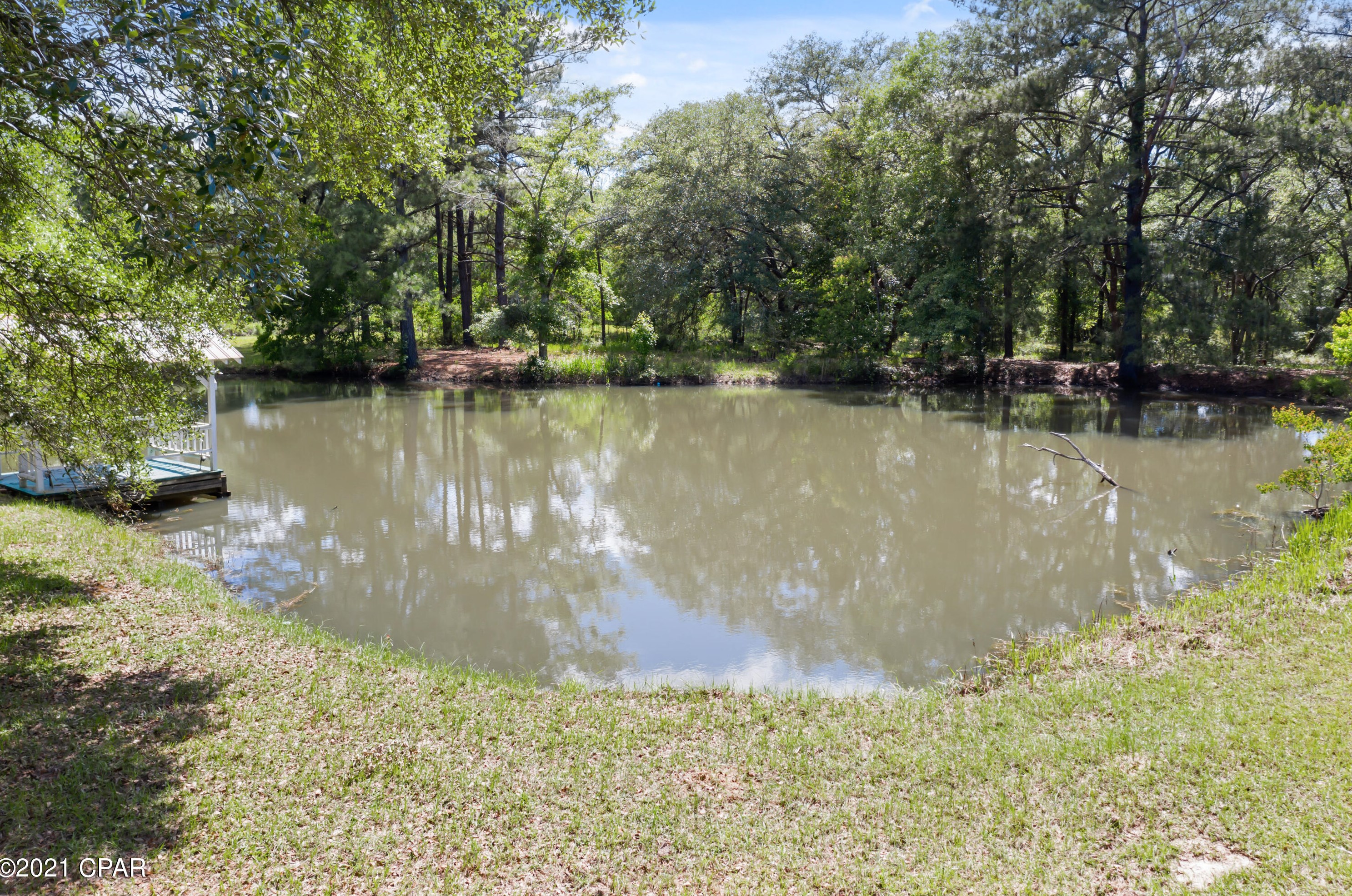 1780 Steverson Rd, Caryville FL  32425-5604 exterior