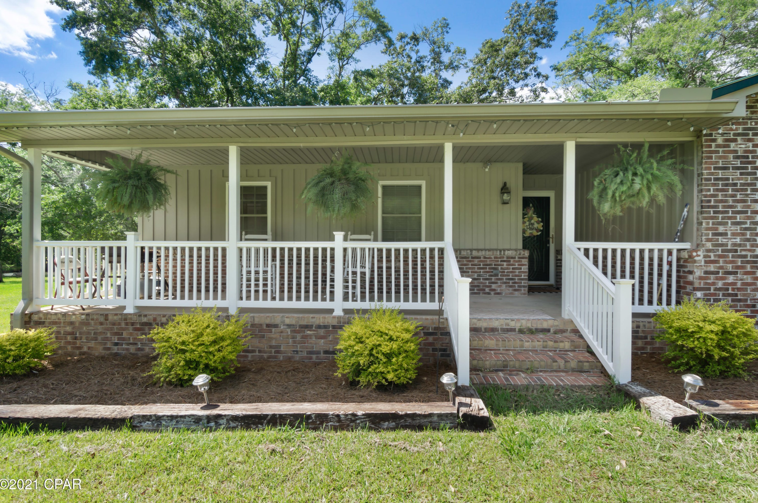 1780 Steverson Rd, Caryville FL  32425-5604 exterior