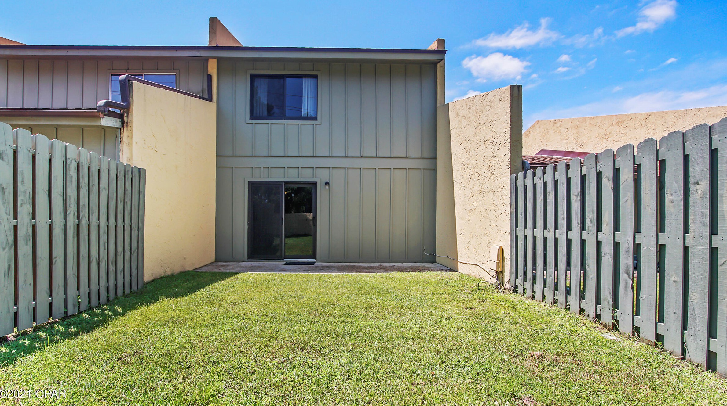 1025 19th St, Panama City FL 32405-4119 exterior