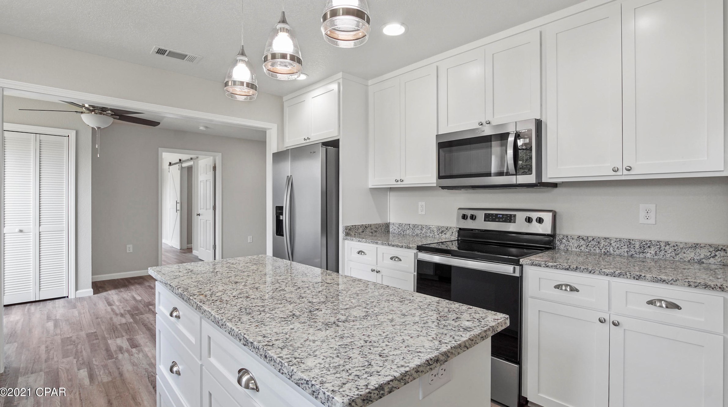 1016 Scenic Hill Circle Dr, Bonifay FL  32425-3025 exterior