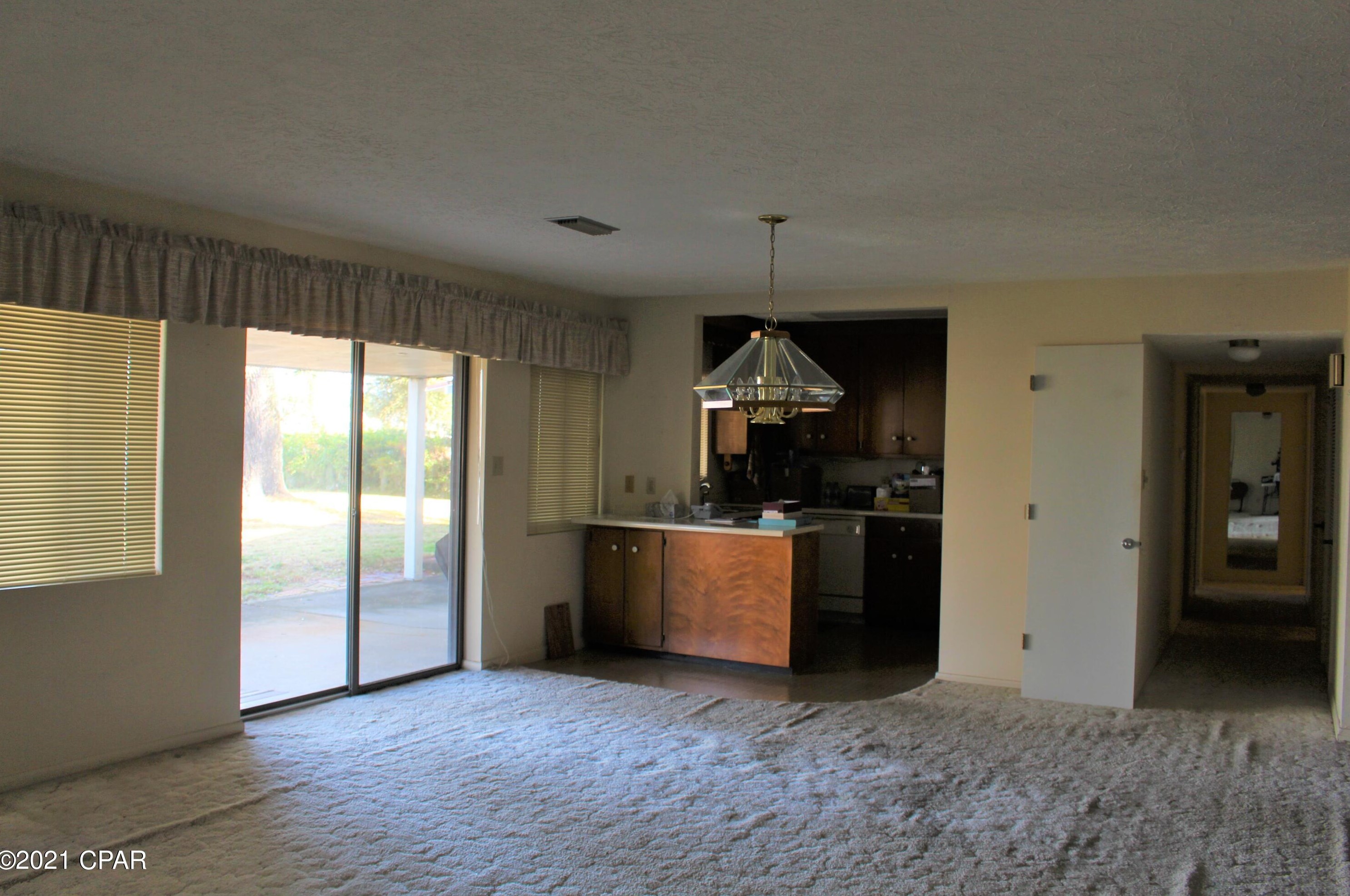 3709 Shoreline Cir, Panama City FL  32405-1213 exterior