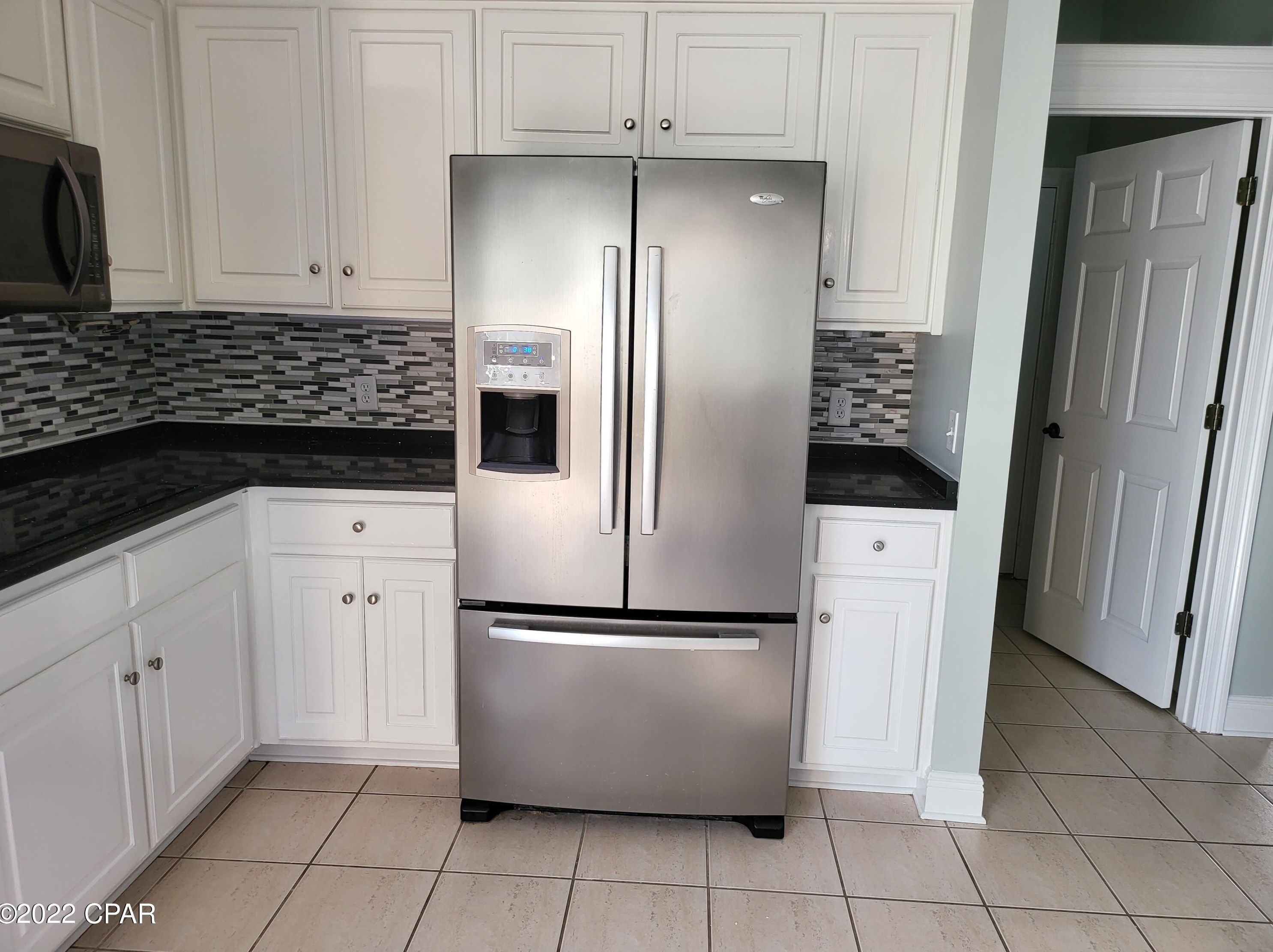 111 Grove Isle Blvd, Panama City FL  32408-5246 exterior