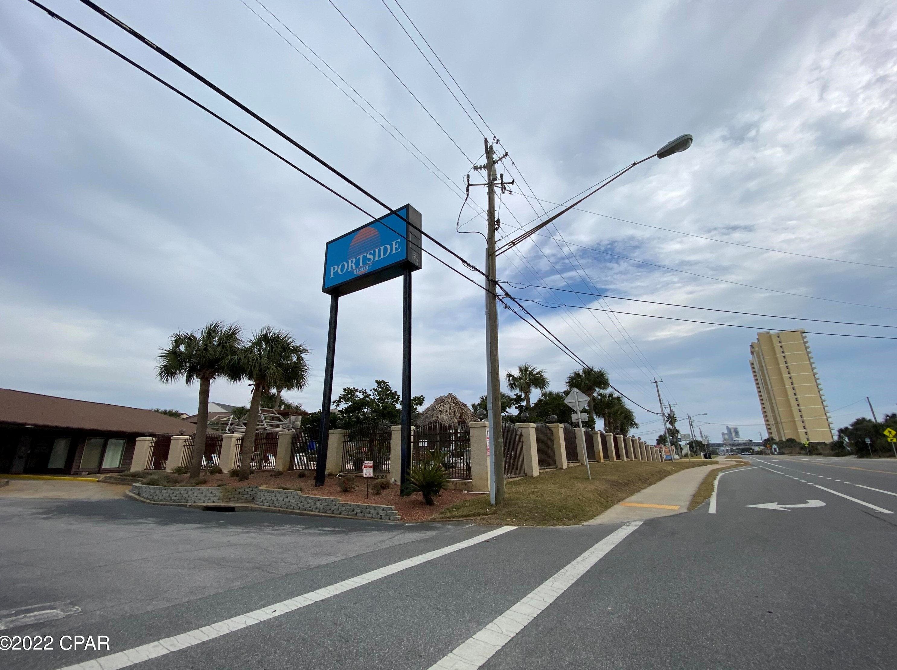 17620 Front Beach Rd, Panama City FL 32413-1963 exterior