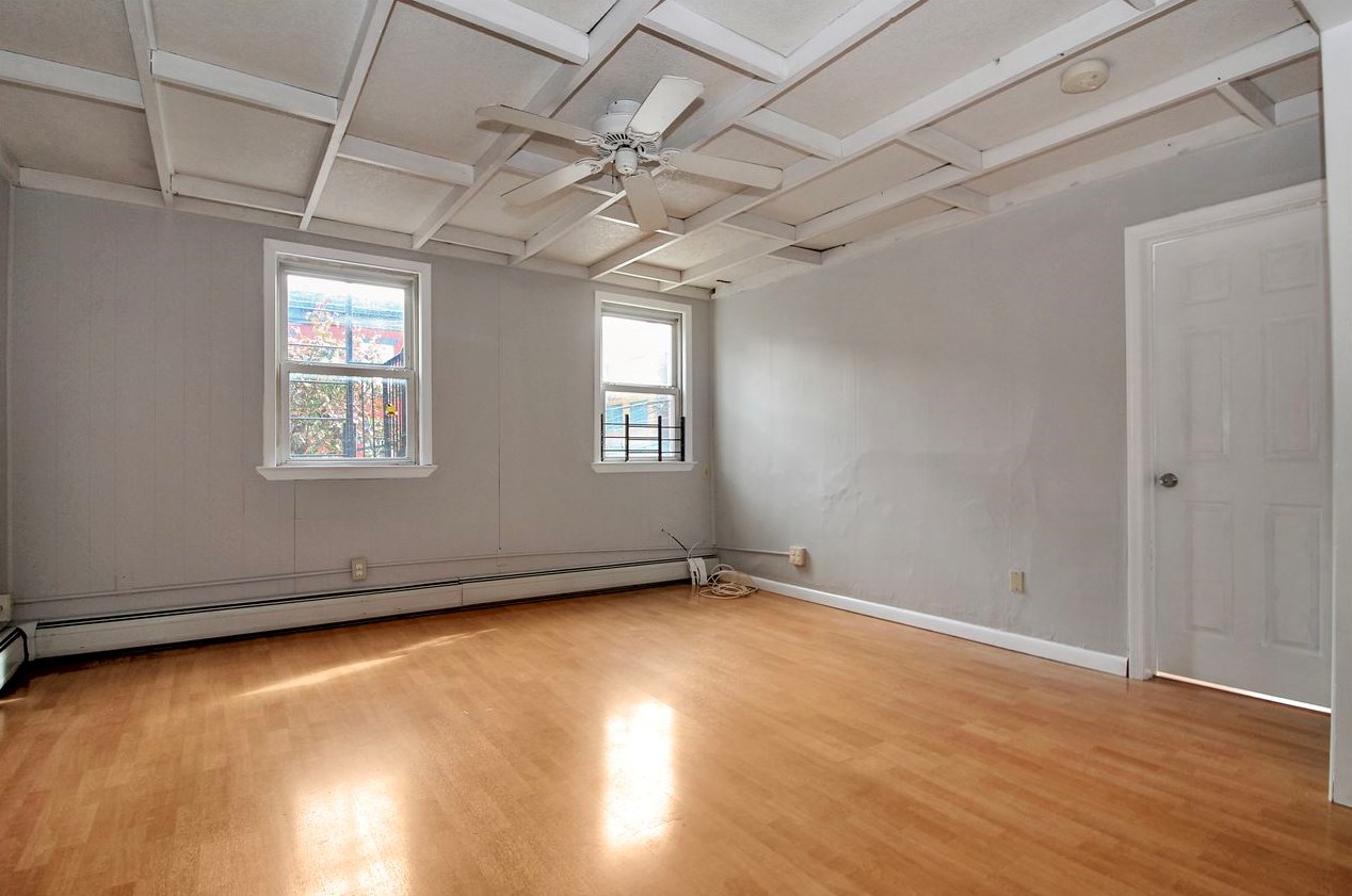 119 Brunswick St, Jersey City NJ 07302-2309 exterior