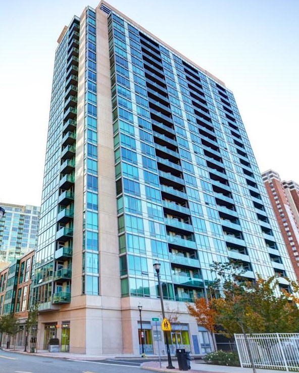 1 Shore Ln, Jersey City NJ  07310-2080 exterior