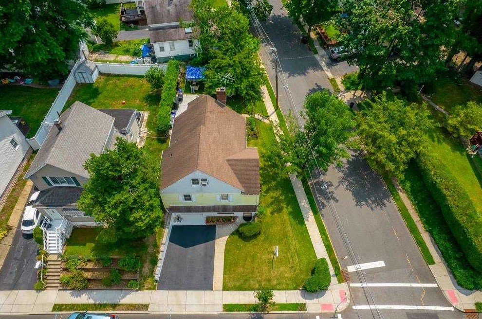 477 Leonia Ave, Bogota, NJ 07603