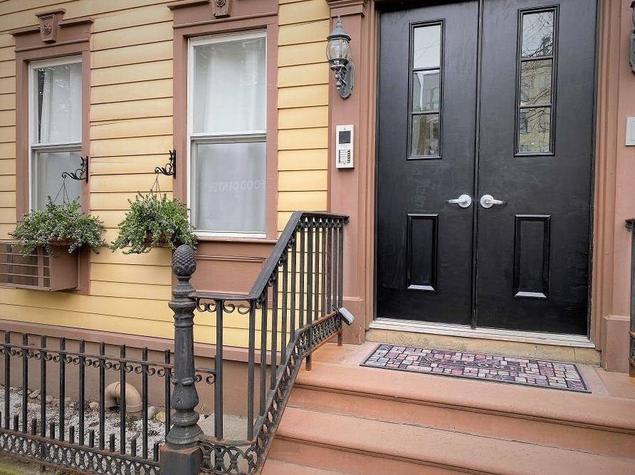 405 2nd St, Jersey City NJ  07302-2228 exterior
