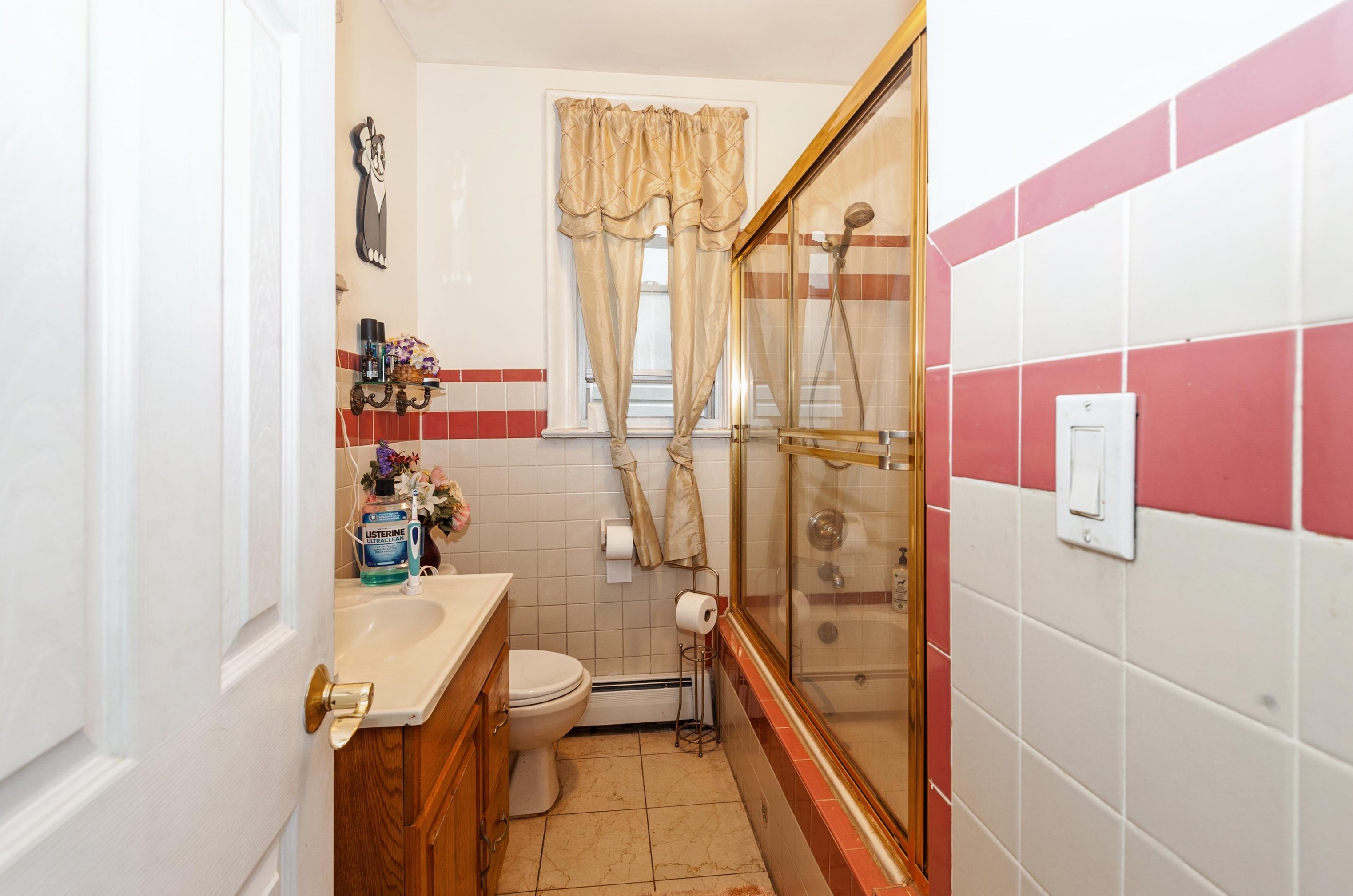 200 Columbia Ave, Jersey City NJ 07307-4019 exterior