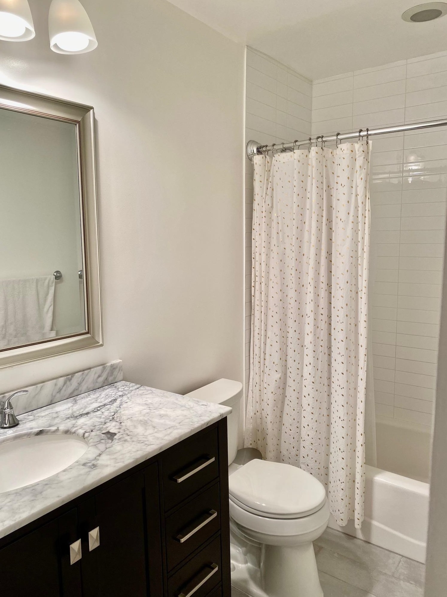 422 Egret Ln, Secaucus NJ  07094-2219 exterior