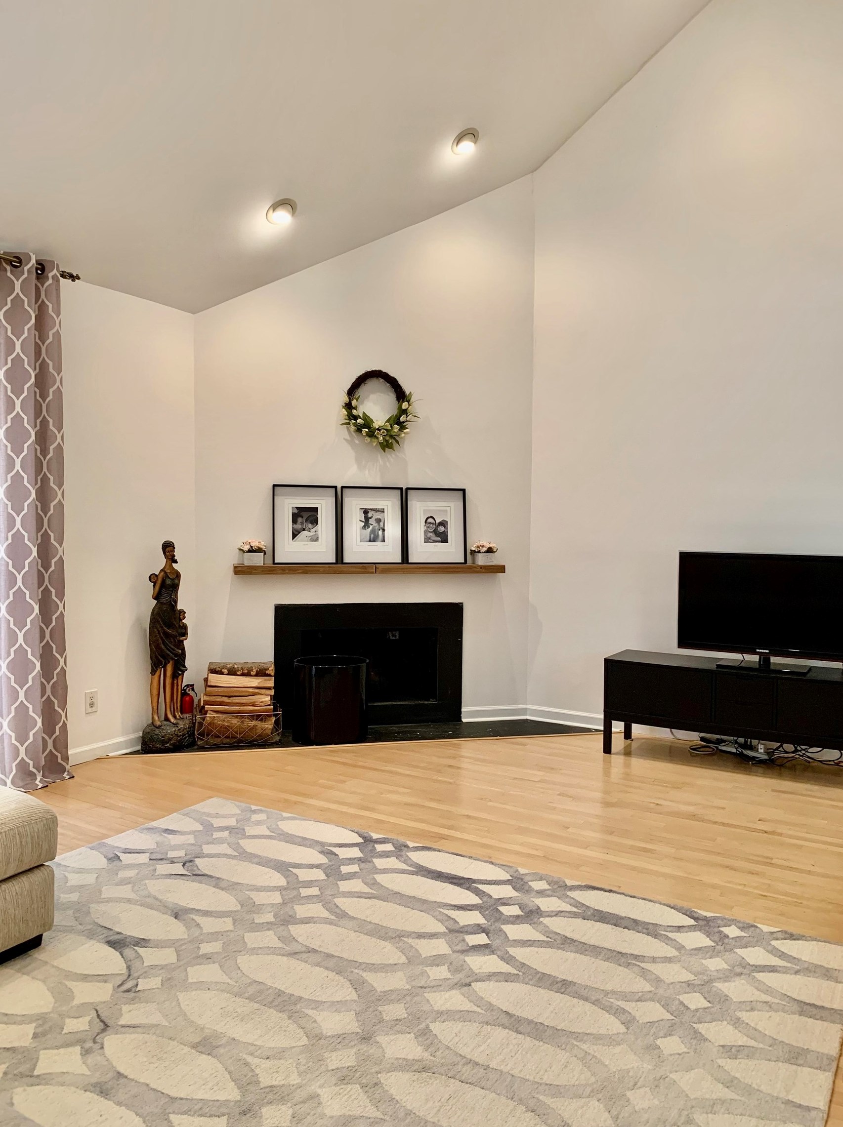 422 Egret Ln, Secaucus NJ  07094-2219 exterior