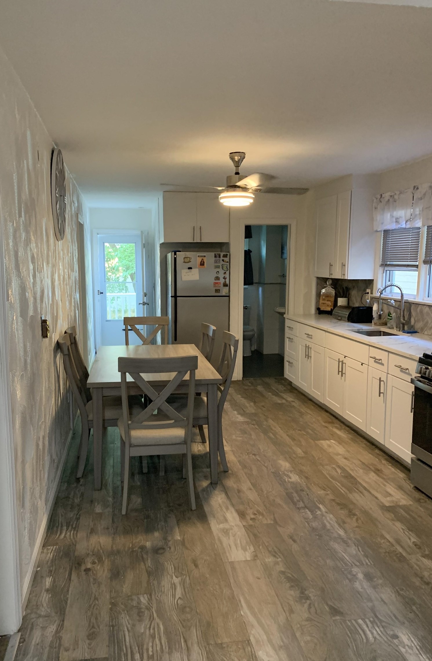 216 Custer Ave, Jersey City NJ 07305-1705 exterior