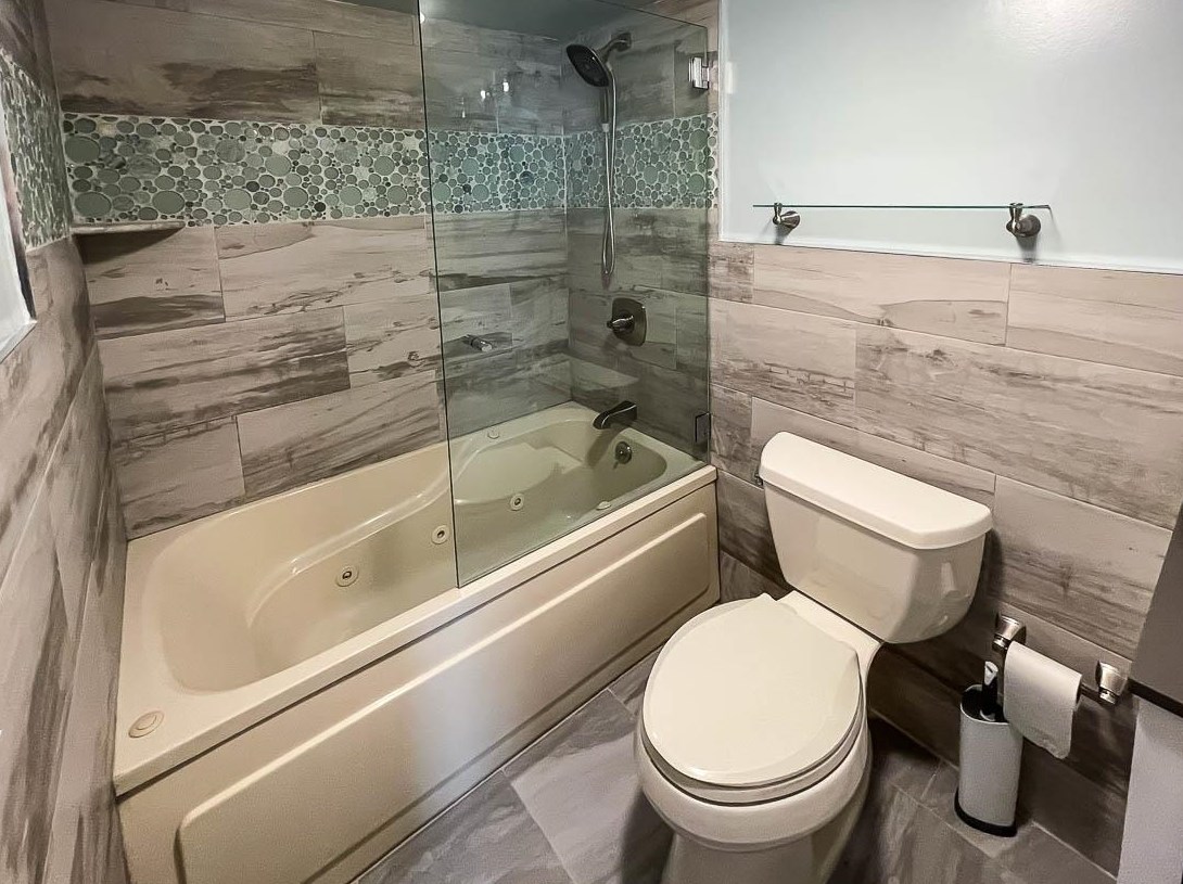 21 Cliff St, Jersey City NJ 07306-3411 exterior