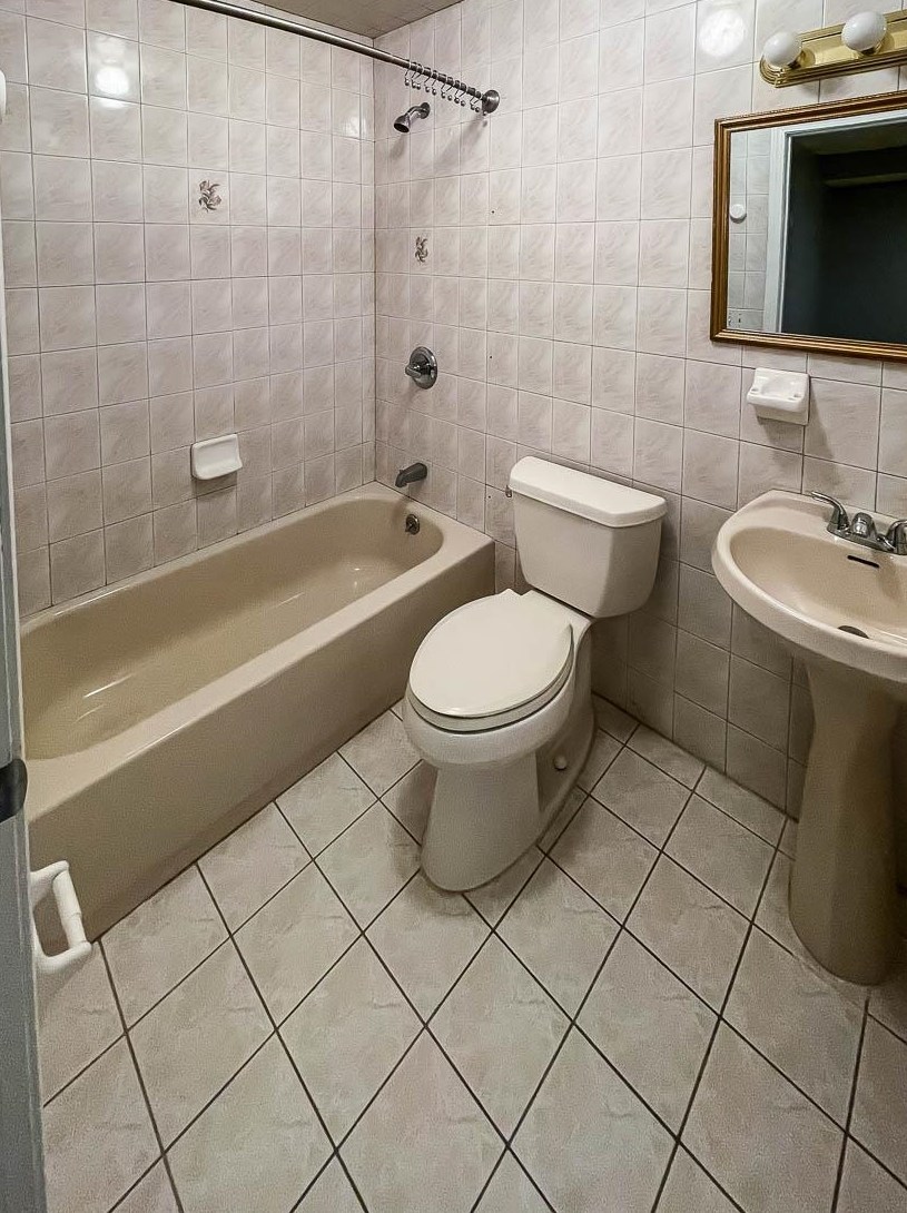 21 Cliff St, Jersey City NJ 07306-3411 exterior