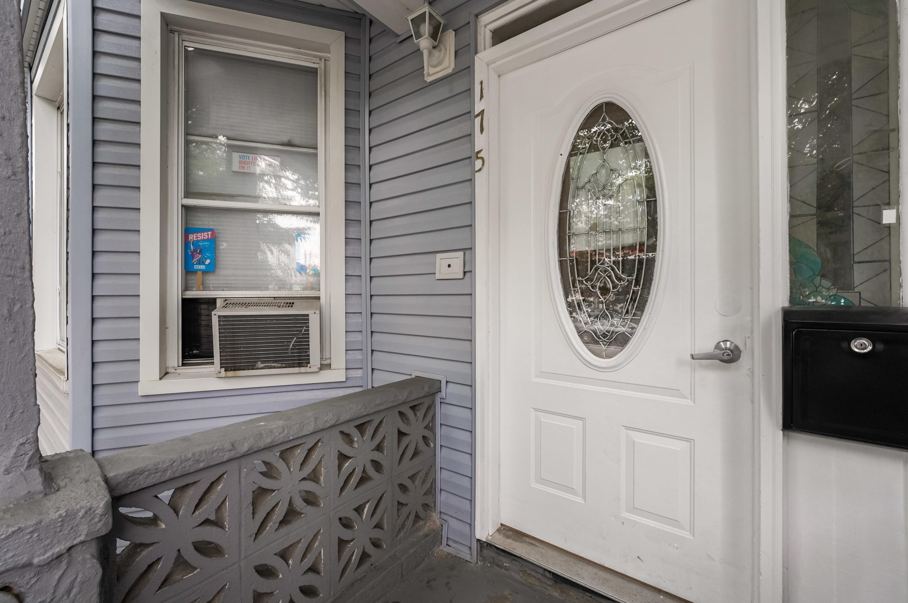 175 Duncan Ave, Jersey City NJ 07306-7002 exterior