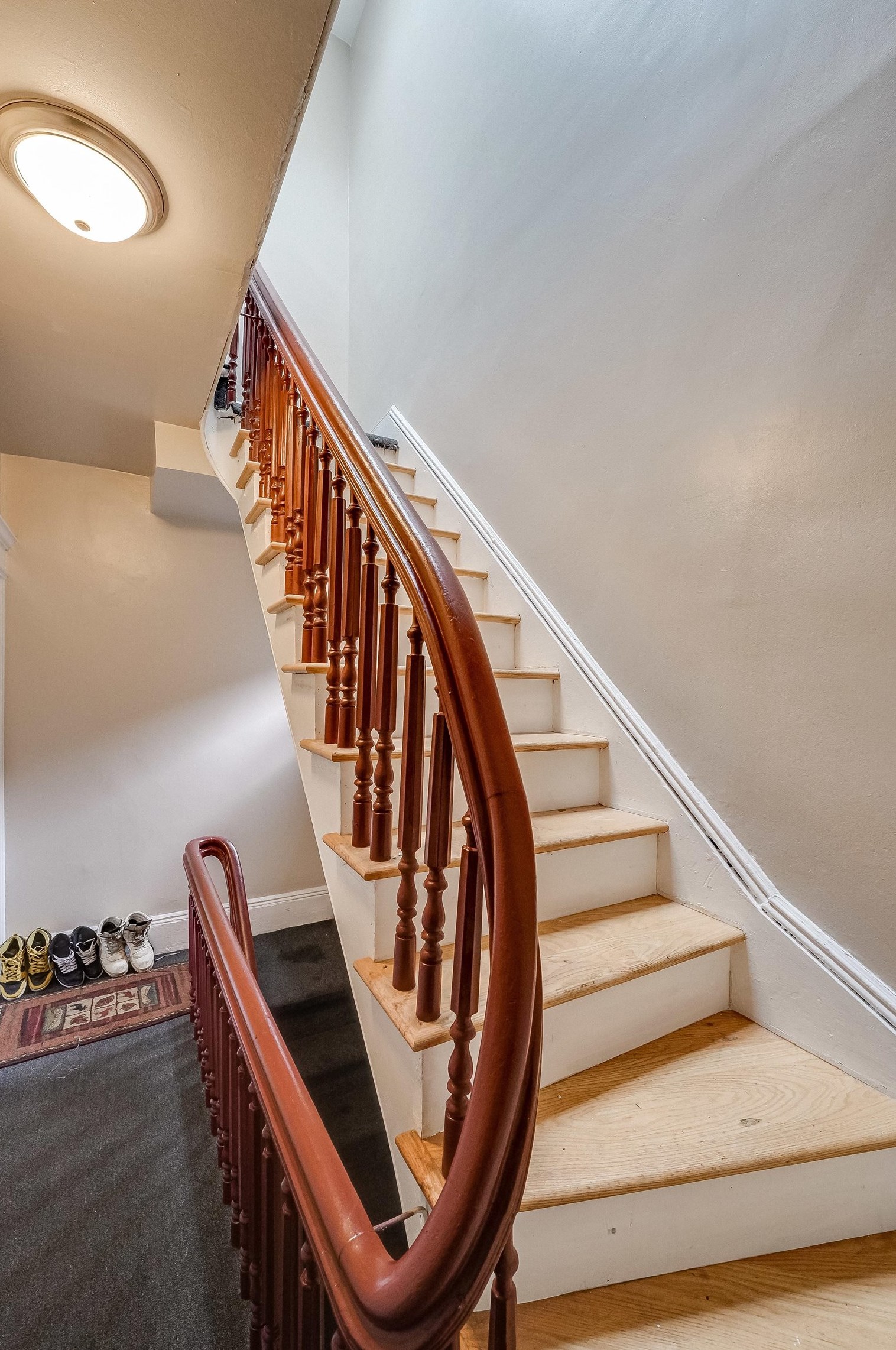 175 Duncan Ave, Jersey City NJ 07306-7002 exterior