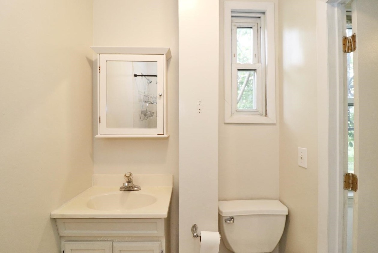 233 Brunswick St, Jersey City NJ  07302-1517 exterior