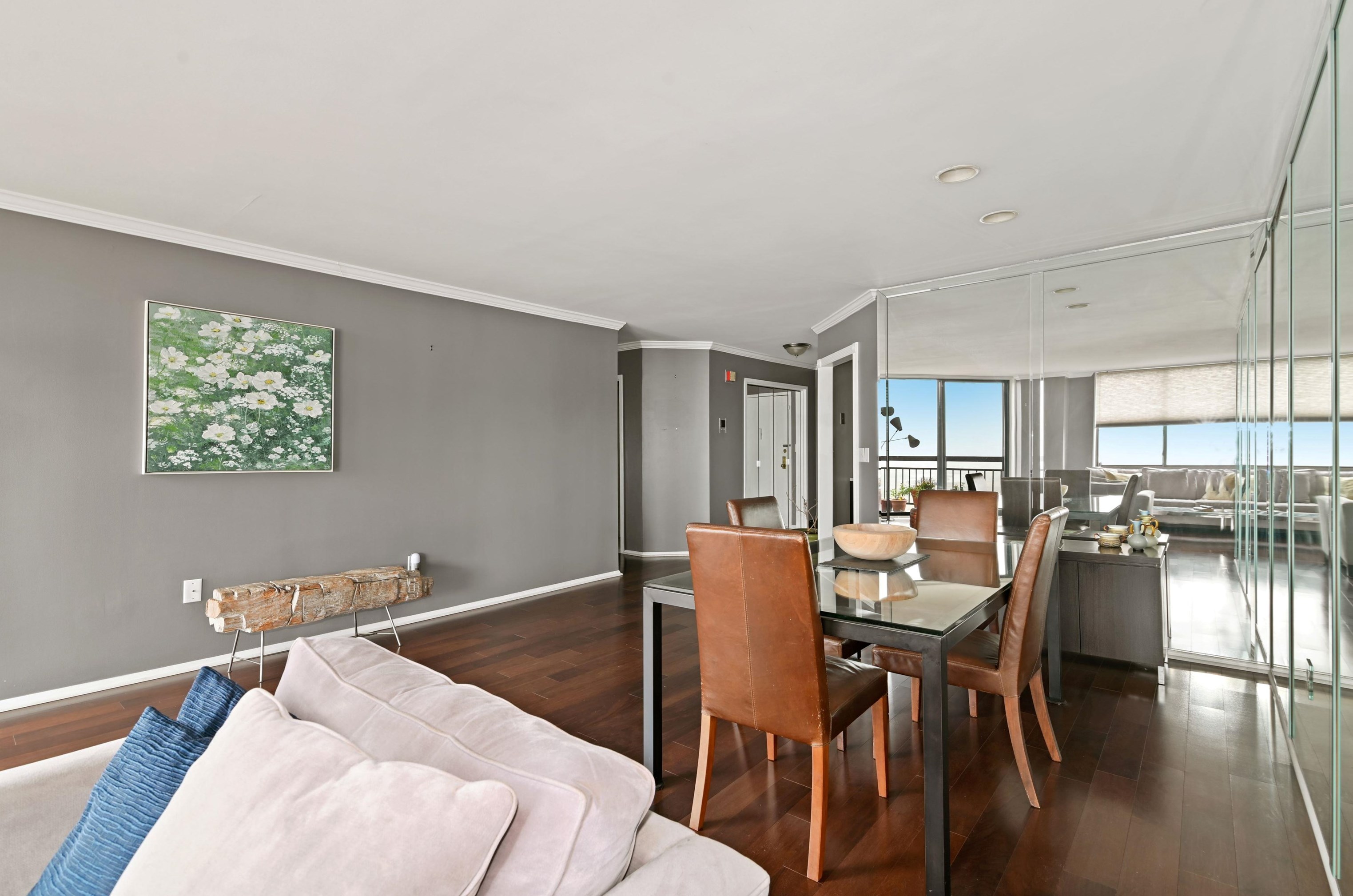 2538 Harmon Cove Tower, Secaucus NJ  07094-1761 exterior