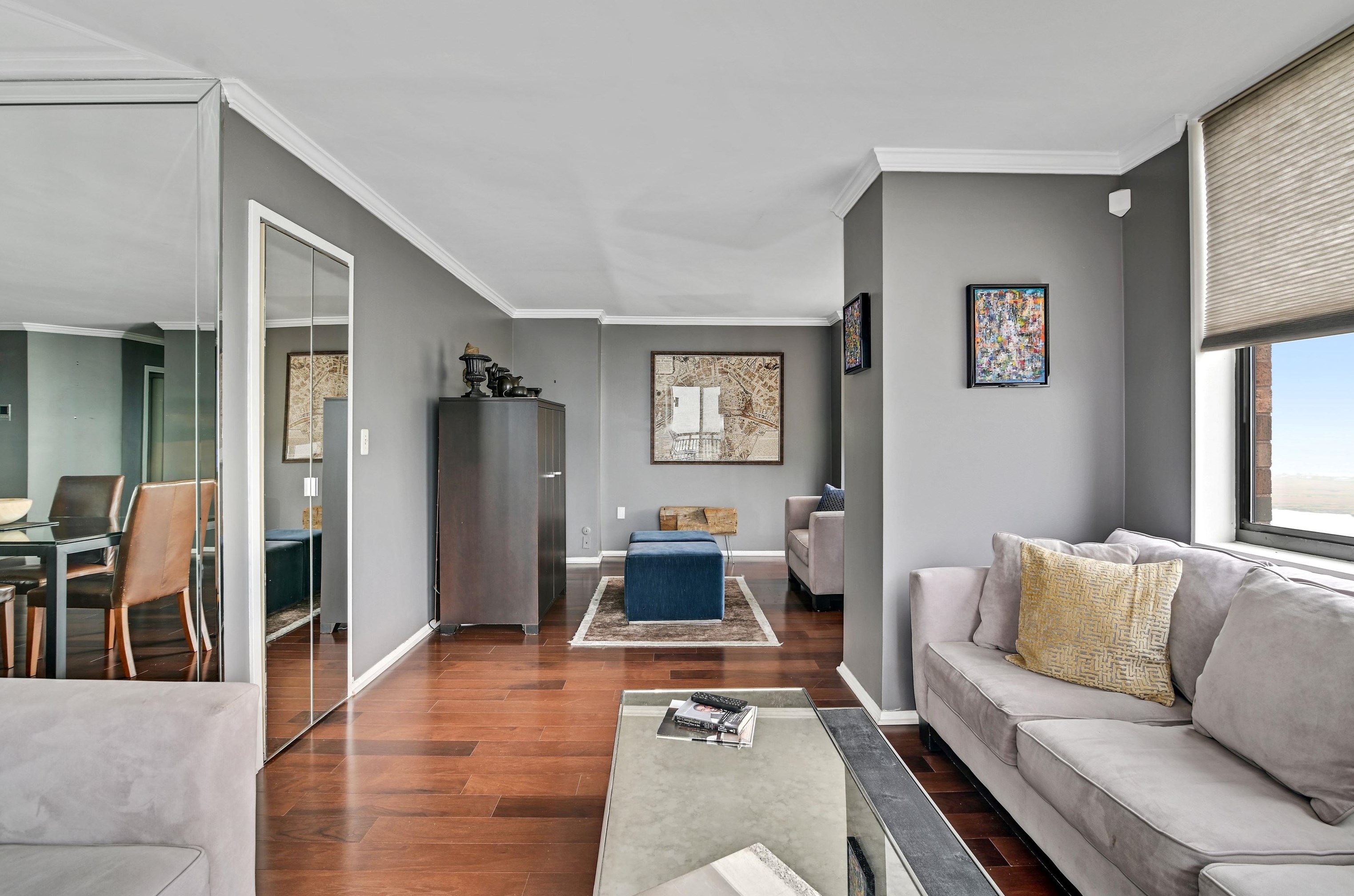 2538 Harmon Cove Tower, Secaucus NJ  07094-1761 exterior