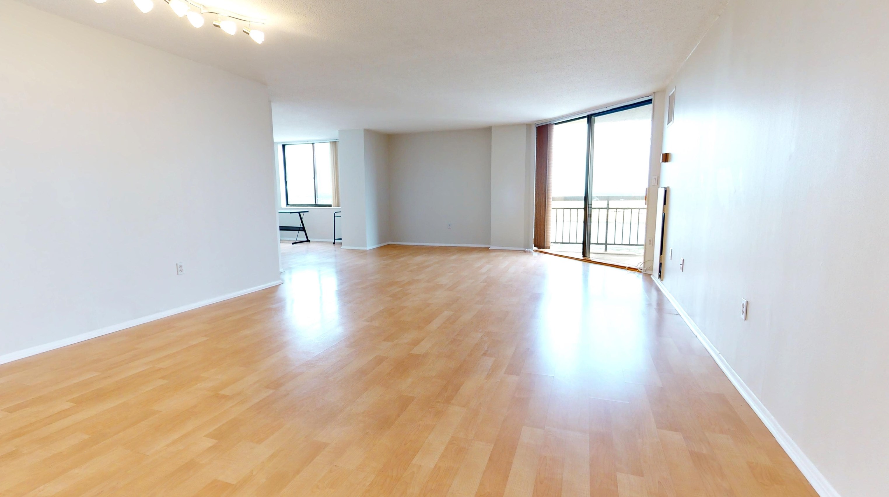 1408 Harmon Cove Tower, Secaucus NJ  07094-1701 exterior