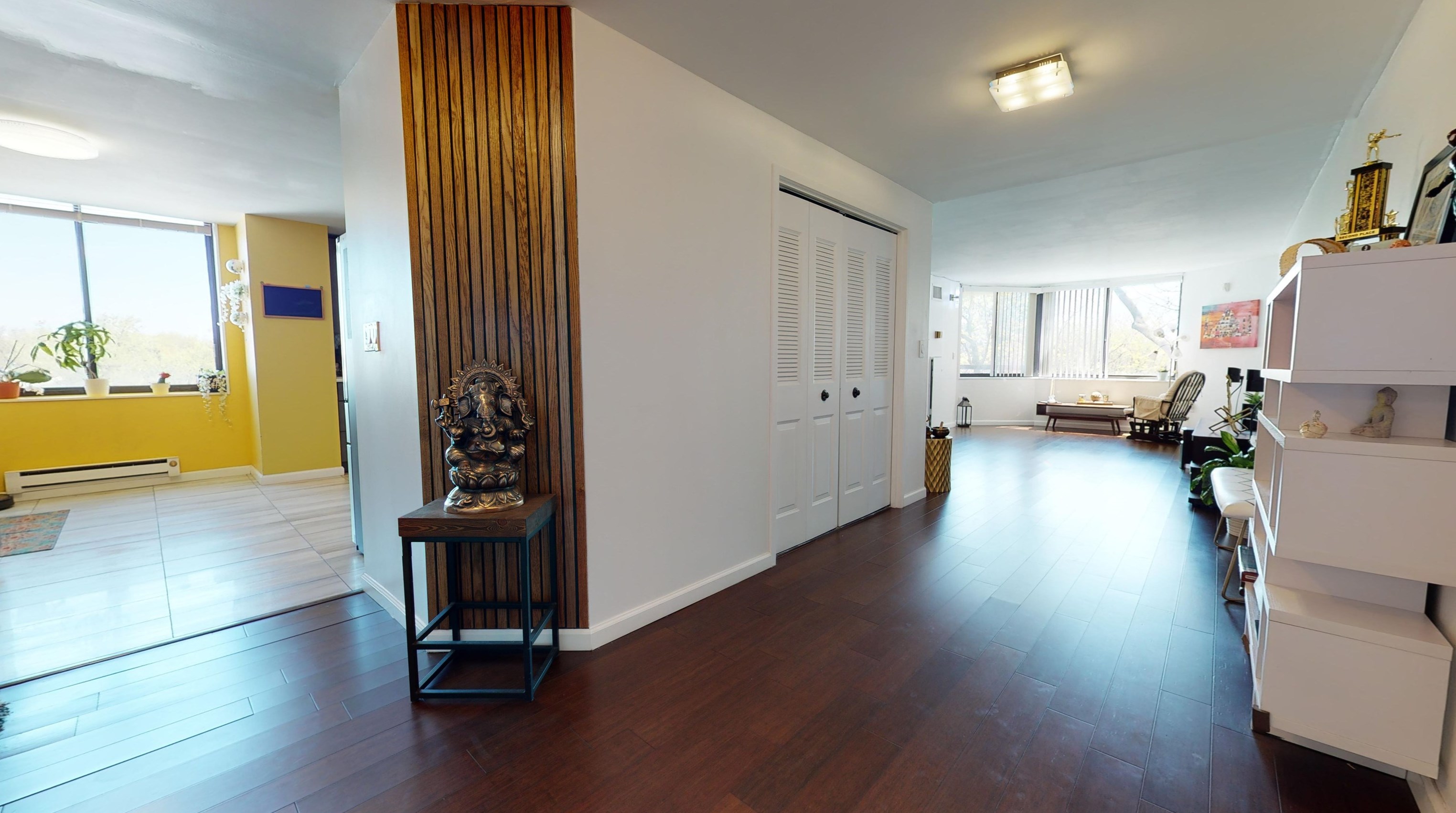 335 Harmon Cove Tower, Secaucus NJ  07094-1751 exterior