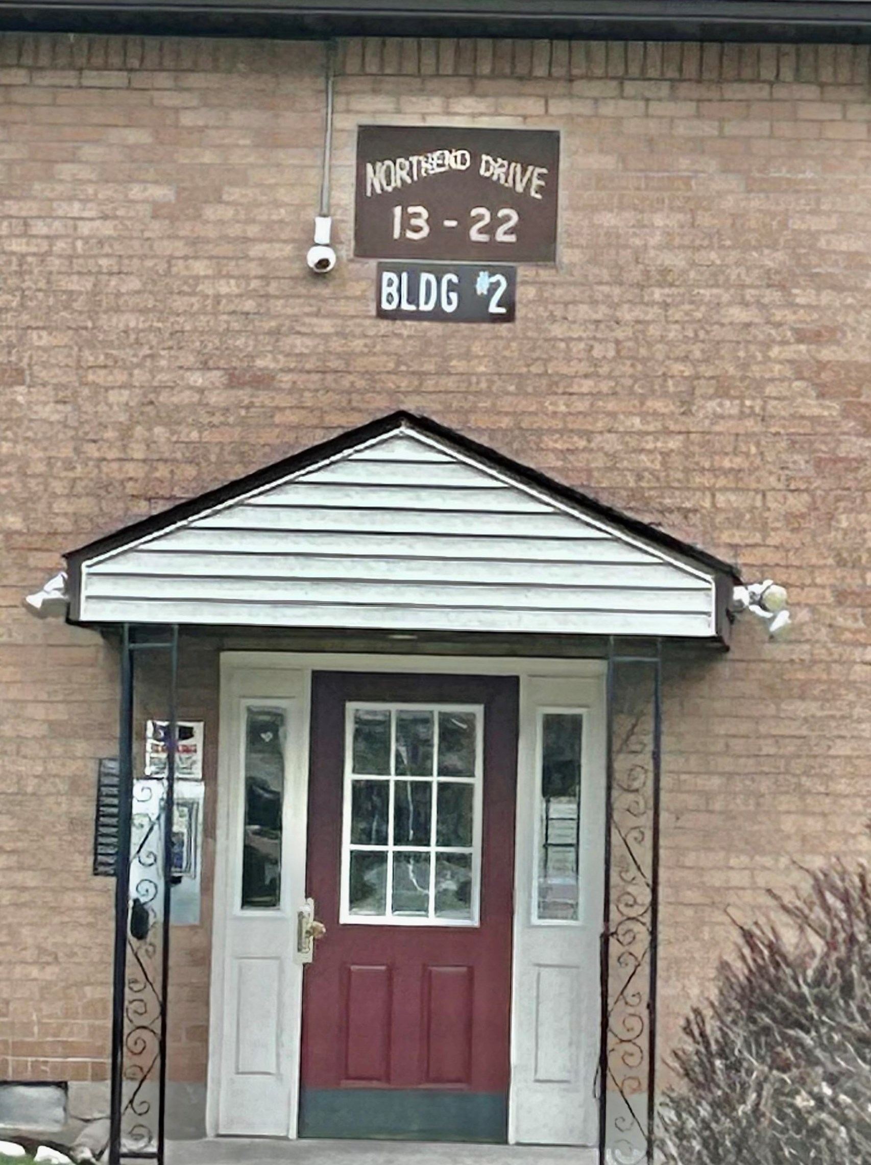 18 End Dr, Secaucus NJ  07094-4043 exterior